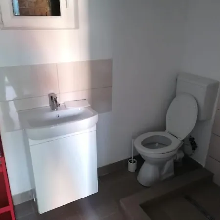 Pensiunea Nela Pensión 3*